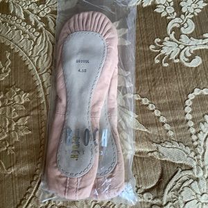 Bloch Ladies Ballet Slippers